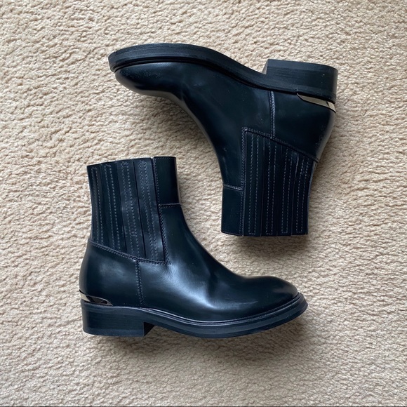 Acne Studios Shoes - ACNE STUDIOS Brass Ankle Chelsea Combat Boot